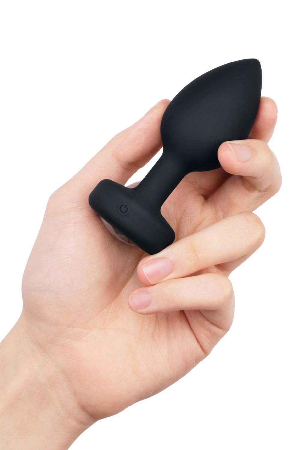 B-VIBE VIBRATING JEWEL PLUG M/L BLACK - obrazek 3