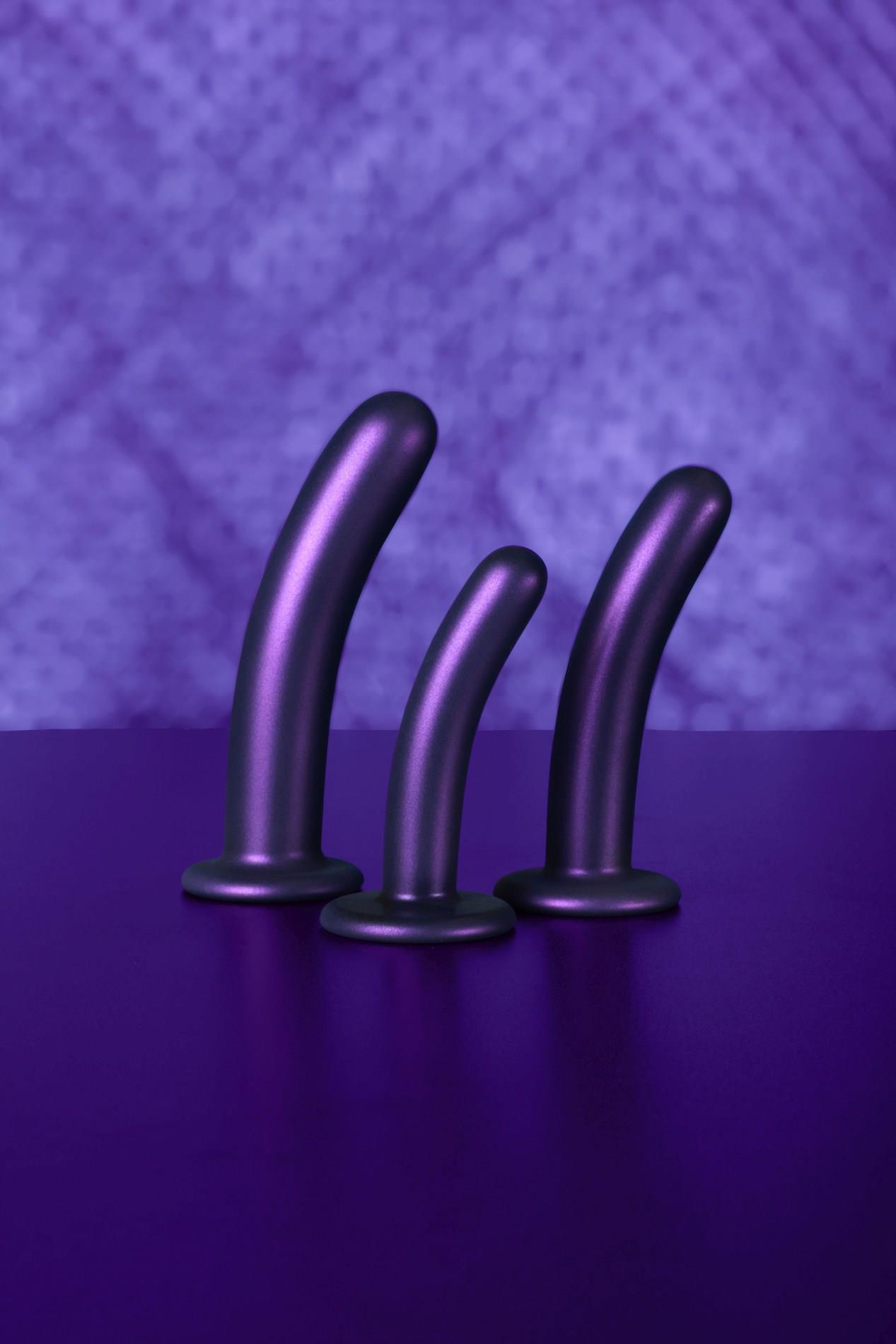 Dildo silikonowe zakrzywione Ouch! metaliczne 14,5 cm - obrazek 11
